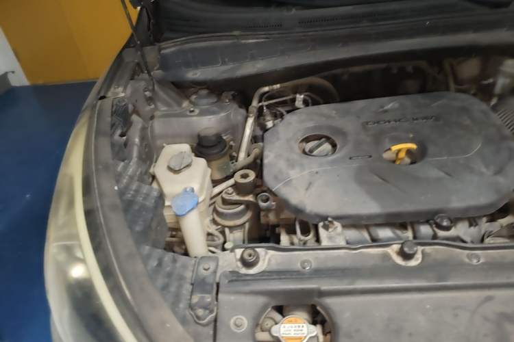 Used Hyundai ix35 2013 2.0L Manual 2WD Comfort GL China IV Standard Engine Bay Right