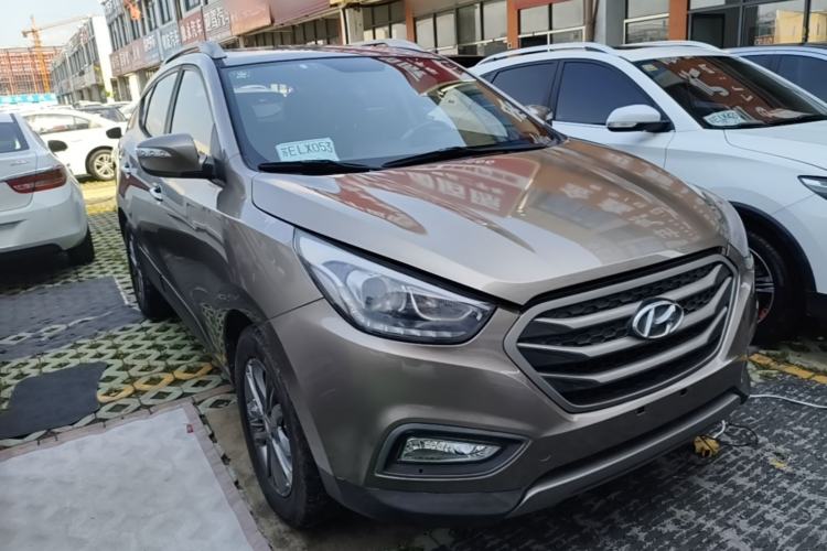 Used Hyundai ix35 2013 2.0L Automatic Two-Wheel Drive Smart GLS China IV Standard Exterior 1