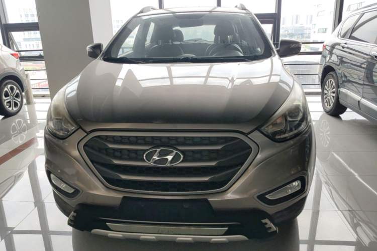 Used Hyundai ix35 2013 2.0L Automatic Two-Wheel Drive Smart GLS China IV Standard Front