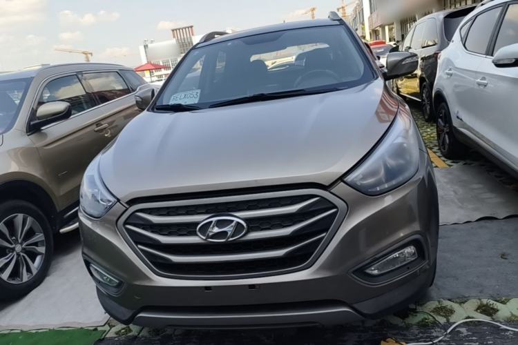 Used Hyundai ix35 2013 2.0L Automatic Two-Wheel Drive Smart GLS China IV Standard Front