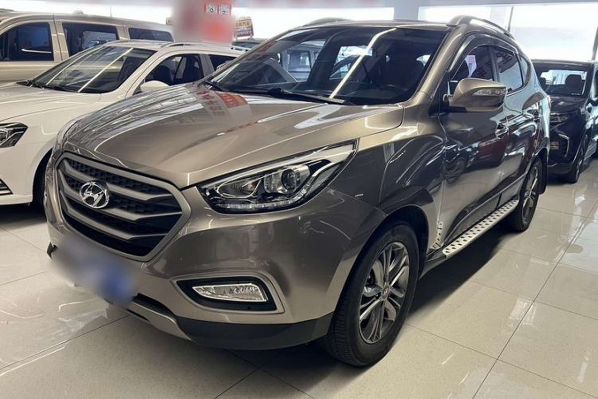 Used Hyundai ix35 2013 2.0L Automatic Two-Wheel Drive Smart GLS China IV Standard Front Left 45 Deg