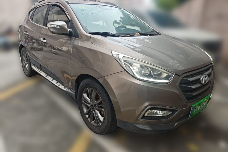 Used Hyundai ix35 2013 2.0L Automatic Two-Wheel Drive Smart GLS China IV Standard Front Right 45 Deg