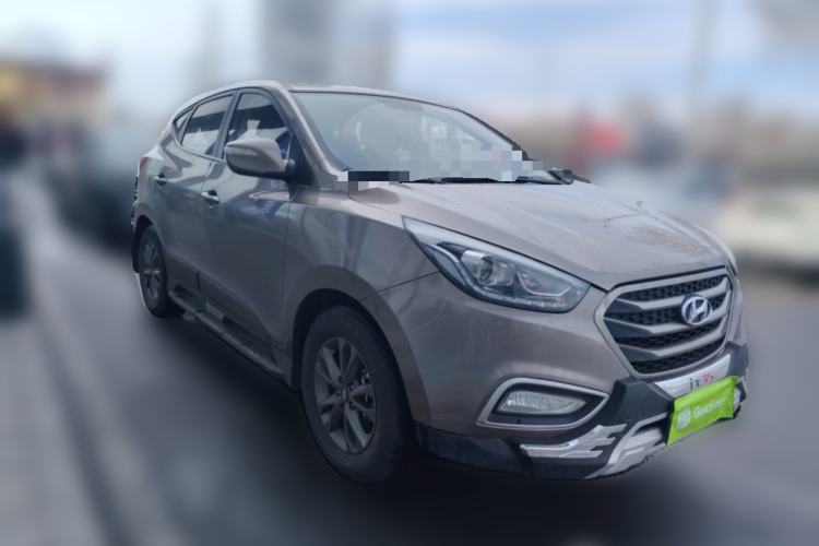 Used Hyundai ix35 2013 2.0L Automatic 2WD Comfort GL China IV Standard Front Right 45 Deg