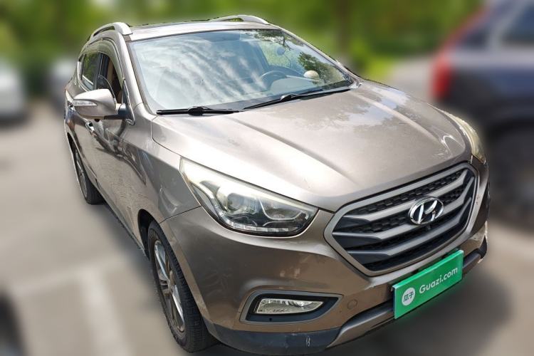 Used Hyundai ix35 2013 2.0L Automatic Two-Wheel Drive Smart GLS China IV Standard Front Right 45 Deg