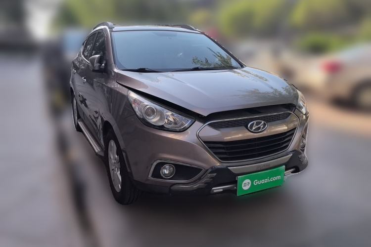 Used Hyundai ix35 2013 2.0L Automatic Two-Wheel Drive Smart GLS China IV Standard Front Right 45 Deg