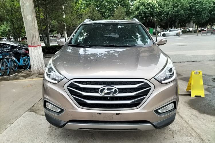 Used Hyundai ix35 2013 2.0L Automatic Two-Wheel Drive Smart GLS China IV Standard Front