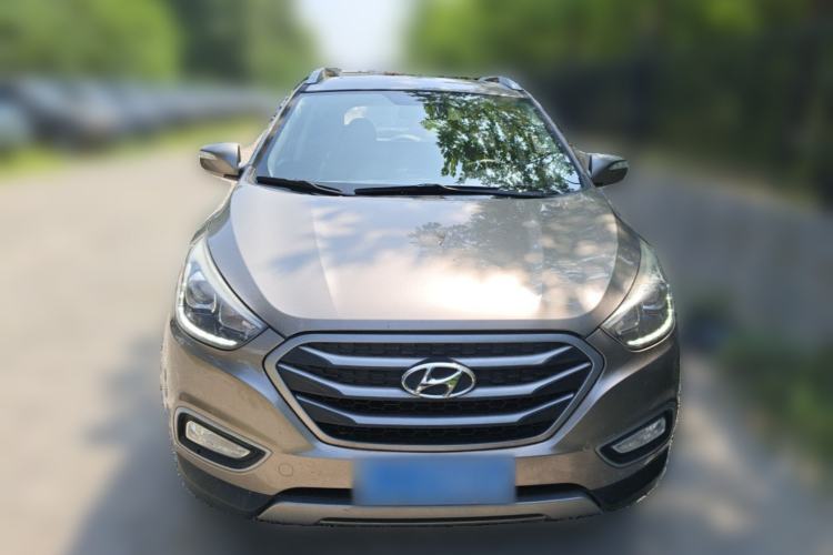 Used Hyundai ix35 2013 2.0L Automatic Two-Wheel Drive Smart GLS China IV Standard Front