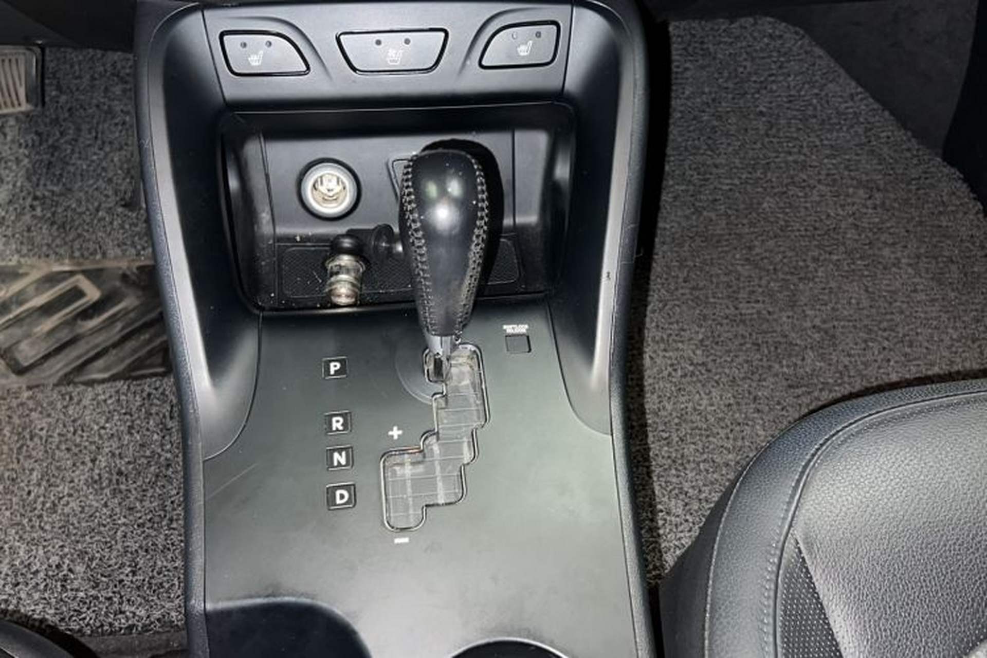 Used Hyundai ix35 2013 2.0L Automatic Two-Wheel Drive Smart GLS China IV Standard Gear Lever