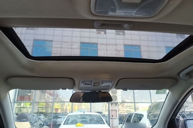 Used Hyundai ix35 2013 2.0L Automatic Two-Wheel Drive Smart GLS China IV Standard Headliner