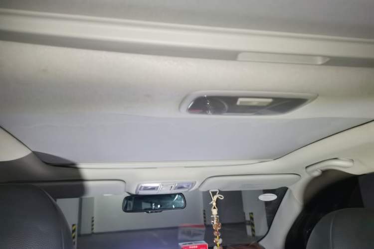 Used Hyundai ix35 2013 2.0L Automatic 4x4 Intelligent GLS China IV Standard Headliner