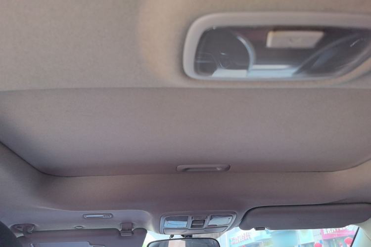 Used Hyundai ix35 2013 2.0L Automatic Two-Wheel Drive Smart GLS China IV Standard Headliner