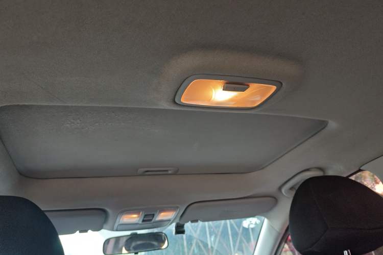 Used Hyundai ix35 2013 2.0L Automatic 2WD Comfort GL China IV Standard Headliner