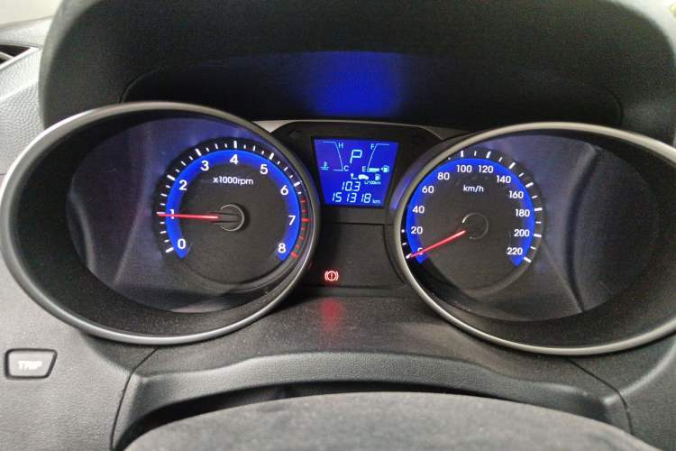 Used Hyundai ix35 2013 2.0L Automatic Two-Wheel Drive Smart GLS China V Standard Instrument Cluster
