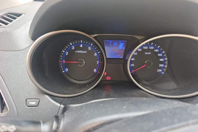 Used Hyundai ix35 2013 2.0L Automatic 2WD Comfort GL China IV Standard Instrument Cluster