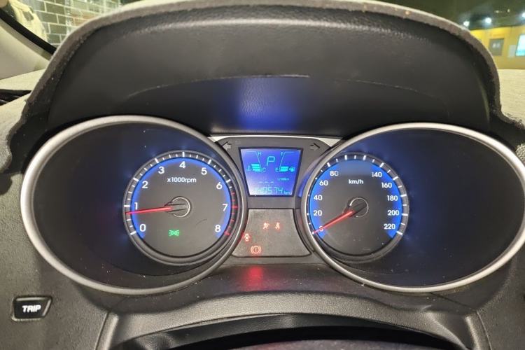 Used Hyundai ix35 2013 2.0L Automatic Two-Wheel Drive Smart GLS China IV Standard Instrument Cluster