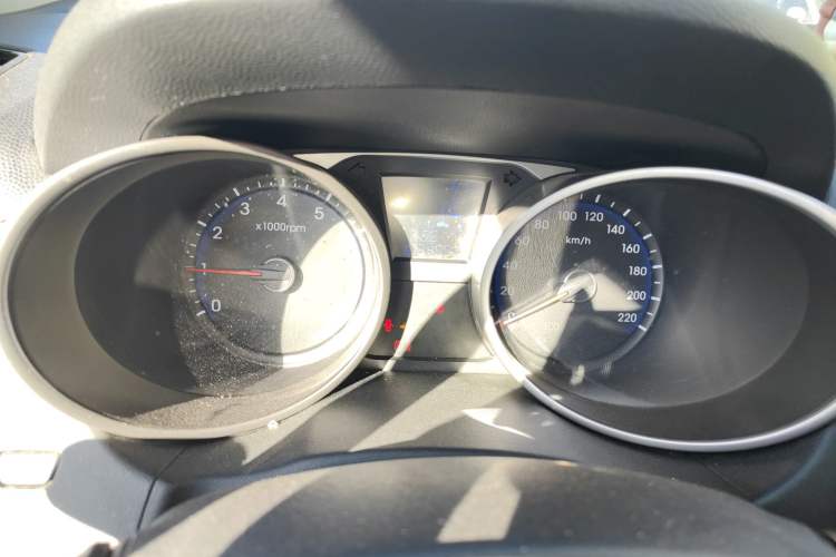 Used Hyundai ix35 2013 2.0L Manual 2WD Comfort GL China IV Standard Instrument Cluster