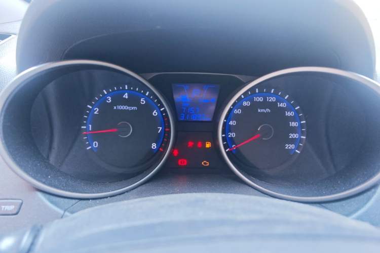 Used Hyundai ix35 2013 2.0L Automatic 2WD Comfort GL China IV Standard Instrument Cluster
