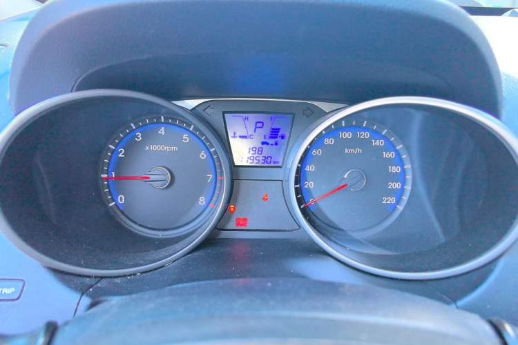 Used Hyundai ix35 2013 2.0L Automatic Two-Wheel Drive Smart GLS China IV Standard Instrument Cluster