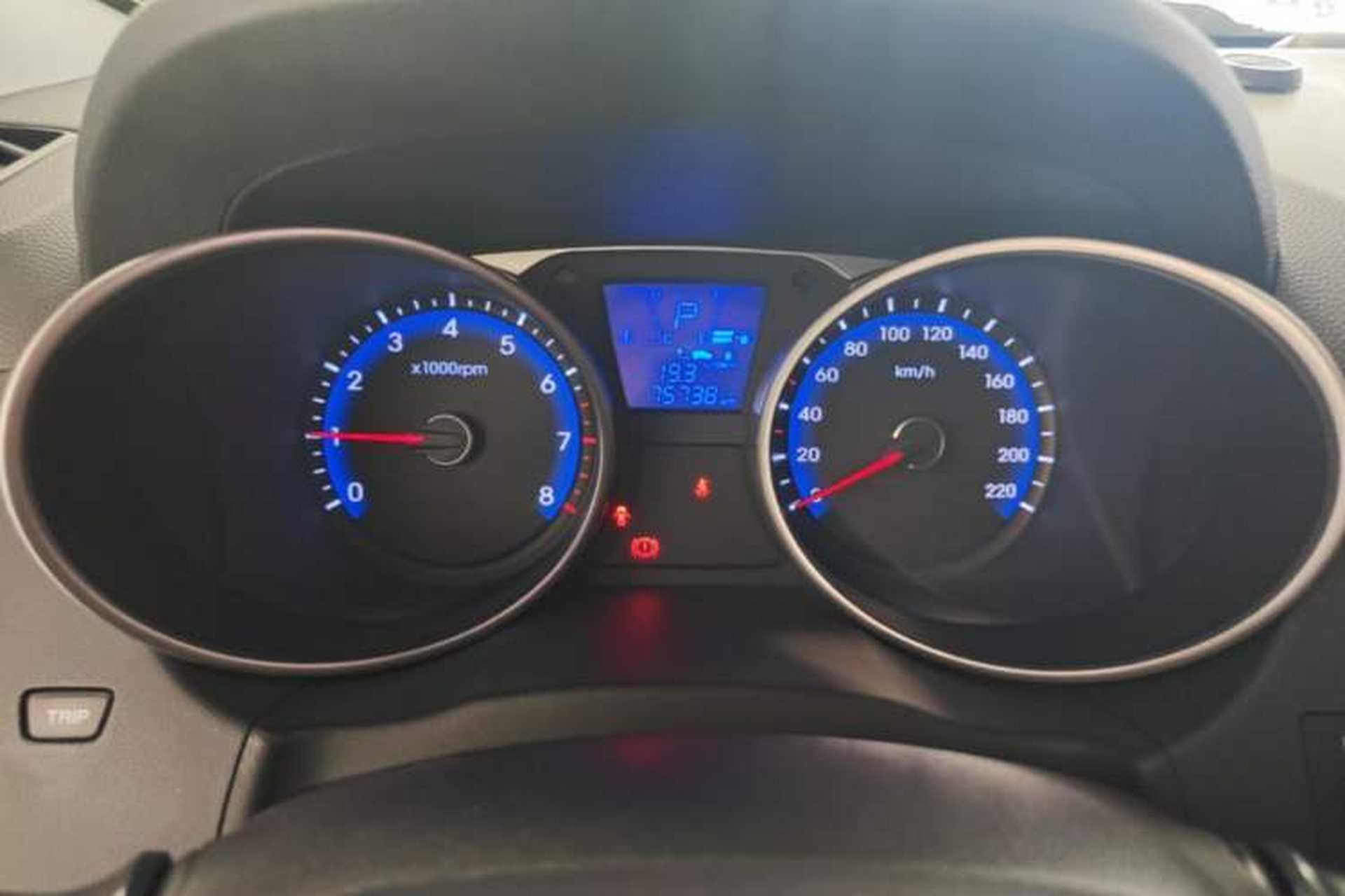 Used Hyundai ix35 2013 2.0L Automatic Two-Wheel Drive Smart GLS China IV Standard Instrument Cluster