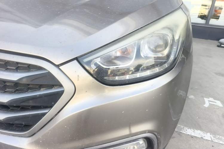 Used Hyundai ix35 2013 2.0L Automatic 2WD Comfort GL China IV Standard Left Front Headlight