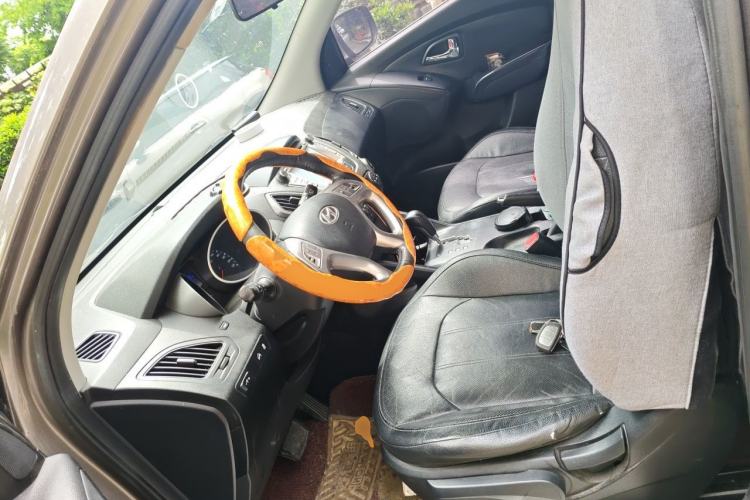 Used Hyundai ix35 2013 2.0L Automatic Two-Wheel Drive Smart GLS China V Standard Left Front Seat
