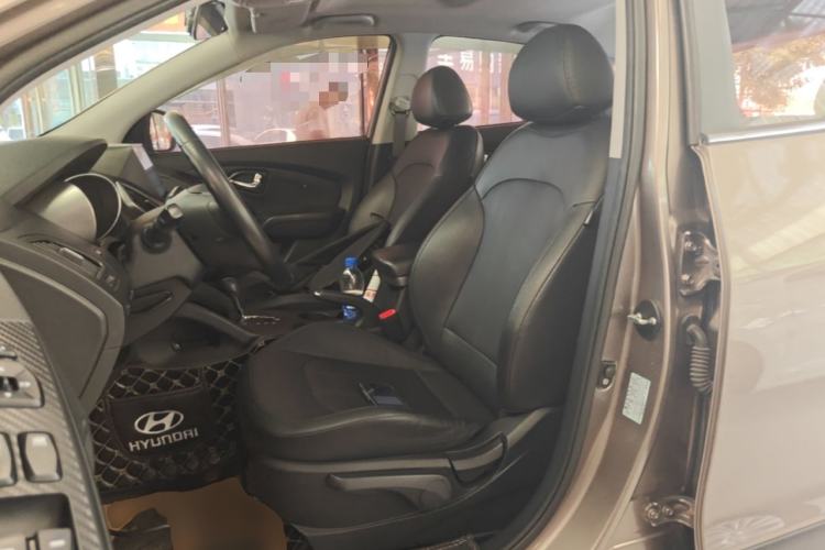 Used Hyundai ix35 2013 2.0L Automatic Two-Wheel Drive Smart GLS China IV Standard Left Front Seat