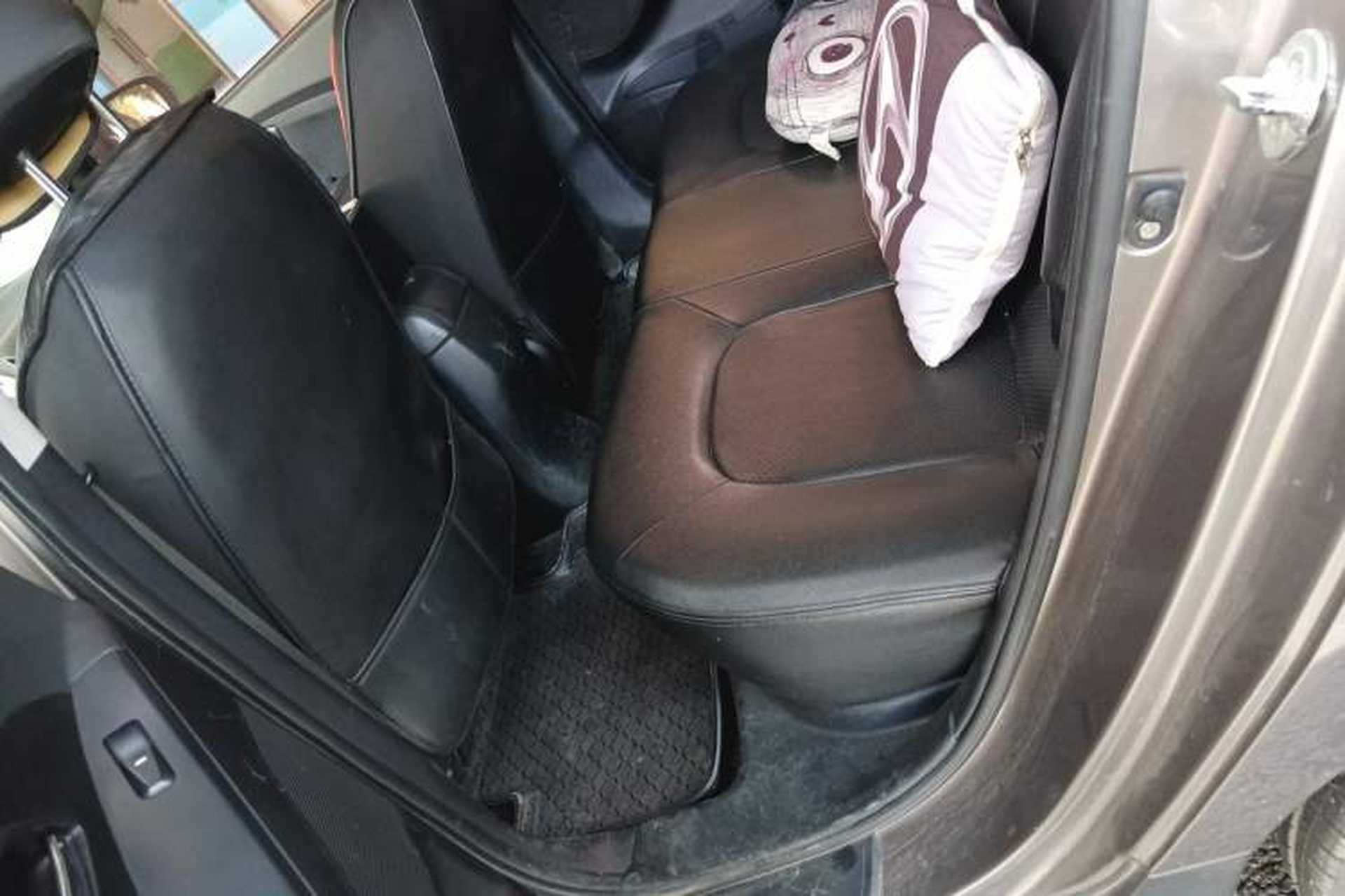 Used Hyundai ix35 2013 2.0L Automatic 2WD Comfort GL China IV Standard Left Rear Seat