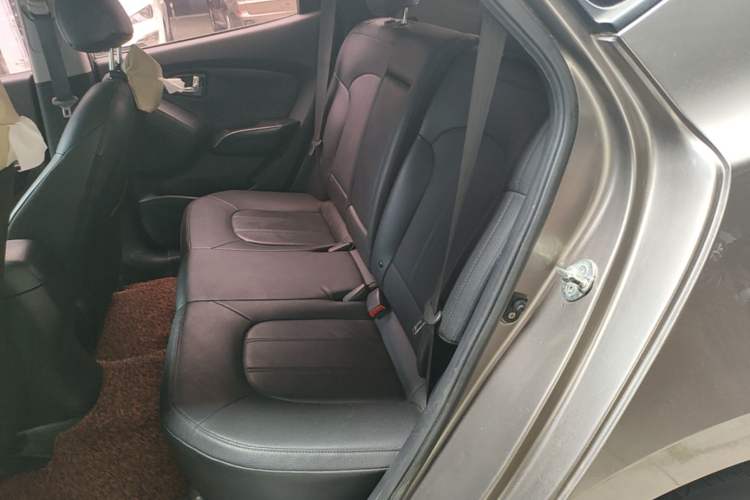 Used Hyundai ix35 2013 2.0L Automatic 2WD Comfort GL China IV Standard Left Rear Seat