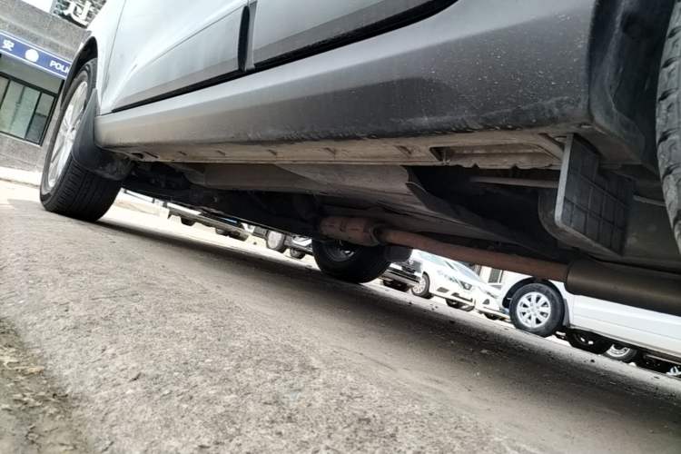 Used Hyundai ix35 2013 2.0L Automatic Two-Wheel Drive Smart GLS China IV Standard Left Side Sill