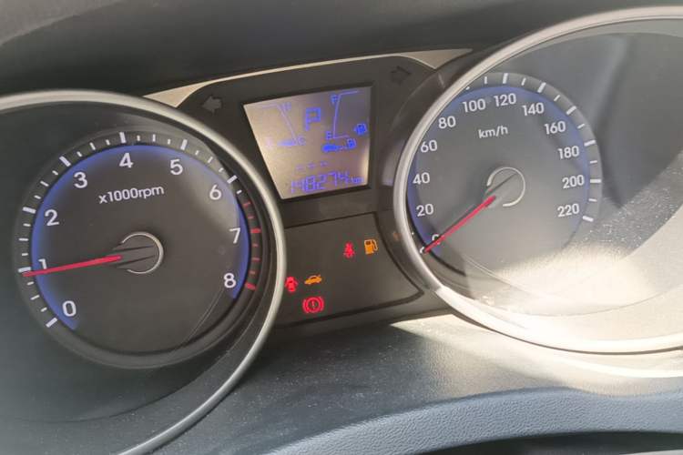 Used Hyundai ix35 2013 2.0L Automatic 2WD Comfort GL China IV Standard Odometer Close Up