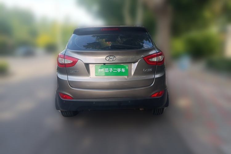 Used Hyundai ix35 2013 2.0L Automatic Two-Wheel Drive Smart GLS China IV Standard Rear