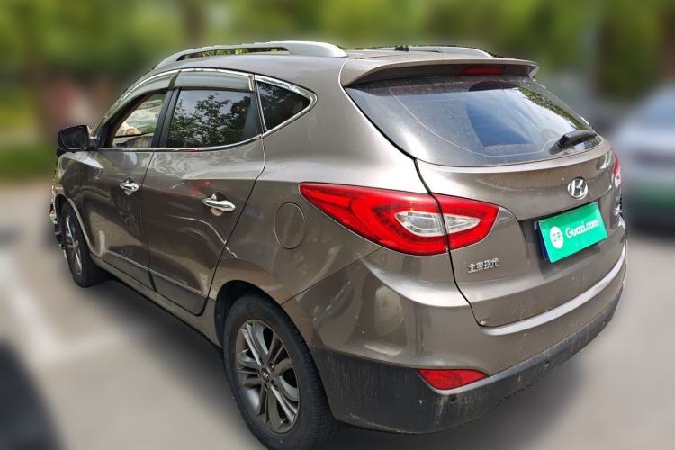 Used Hyundai ix35 2013 2.0L Automatic Two-Wheel Drive Smart GLS China IV Standard Rear Left 45 Deg