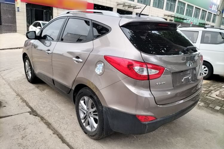 Used Hyundai ix35 2013 2.0L Automatic Two-Wheel Drive Smart GLS China IV Standard Rear Left 45 Deg