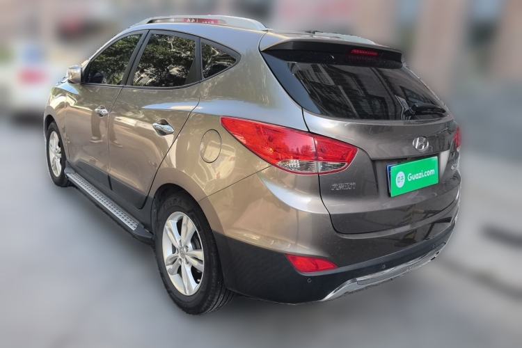 Used Hyundai ix35 2013 2.0L Automatic Two-Wheel Drive Smart GLS China IV Standard Rear Left 45 Deg