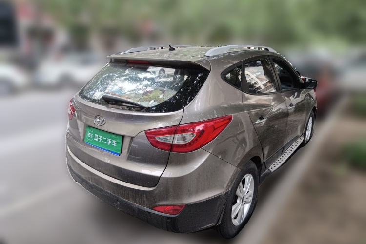 Used Hyundai ix35 2013 2.0L Automatic Two-Wheel Drive Smart GLS China V Standard Rear Right 45 Deg
