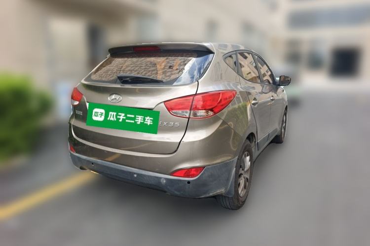 Used Hyundai ix35 2013 2.0L Automatic 2WD Comfort GL China IV Standard Rear Right 45 Deg