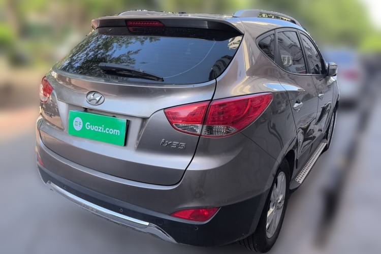Used Hyundai ix35 2013 2.0L Automatic Two-Wheel Drive Smart GLS China IV Standard Rear Right 45 Deg