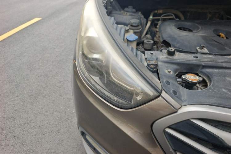 Used Hyundai ix35 2013 2.0L Automatic 2WD Comfort GL China IV Standard Right Front Headlight
