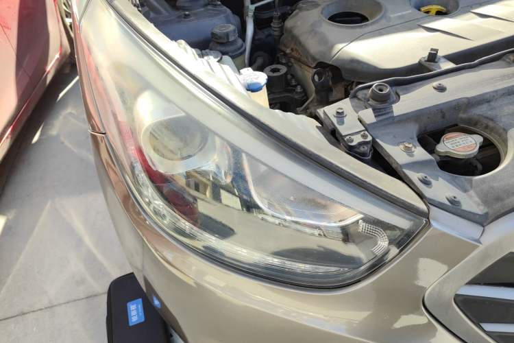 Used Hyundai ix35 2013 2.0L Manual 2WD Comfort GL China IV Standard Right Front Headlight