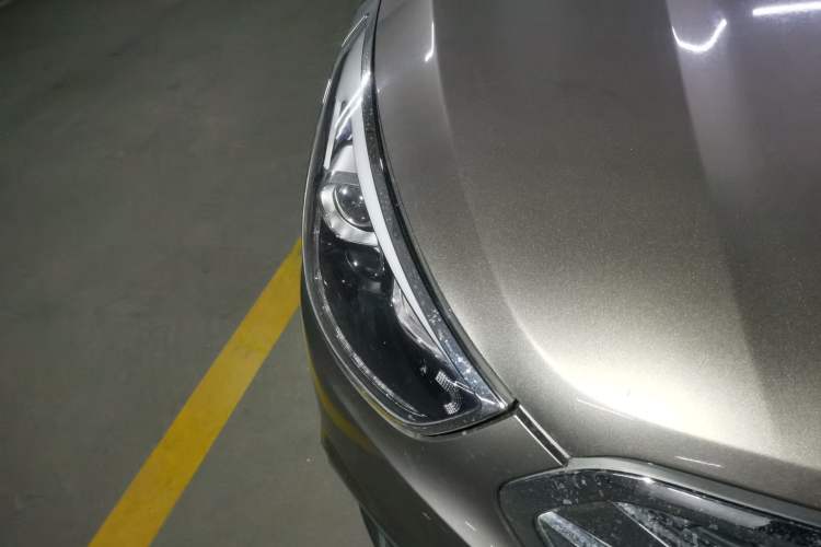 Used Hyundai ix35 2013 2.0L Automatic 4x4 Intelligent GLS China IV Standard Right Front Headlight
