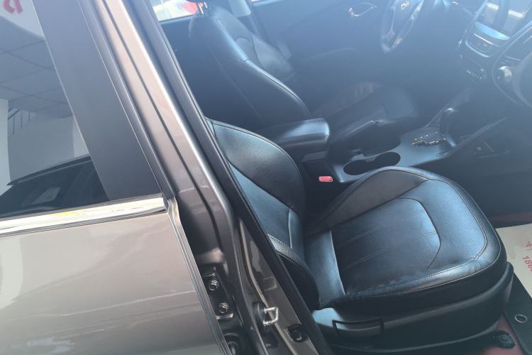 Used Hyundai ix35 2013 2.0L Automatic Two-Wheel Drive Smart GLS China IV Standard Right Front Seat