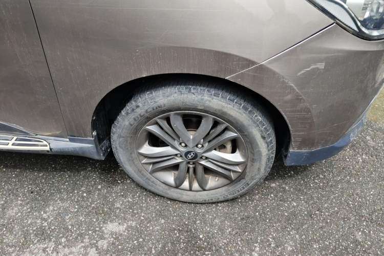 Used Hyundai ix35 2013 2.0L Automatic Two-Wheel Drive Smart GLS China V Standard Right Front Wheel Hub