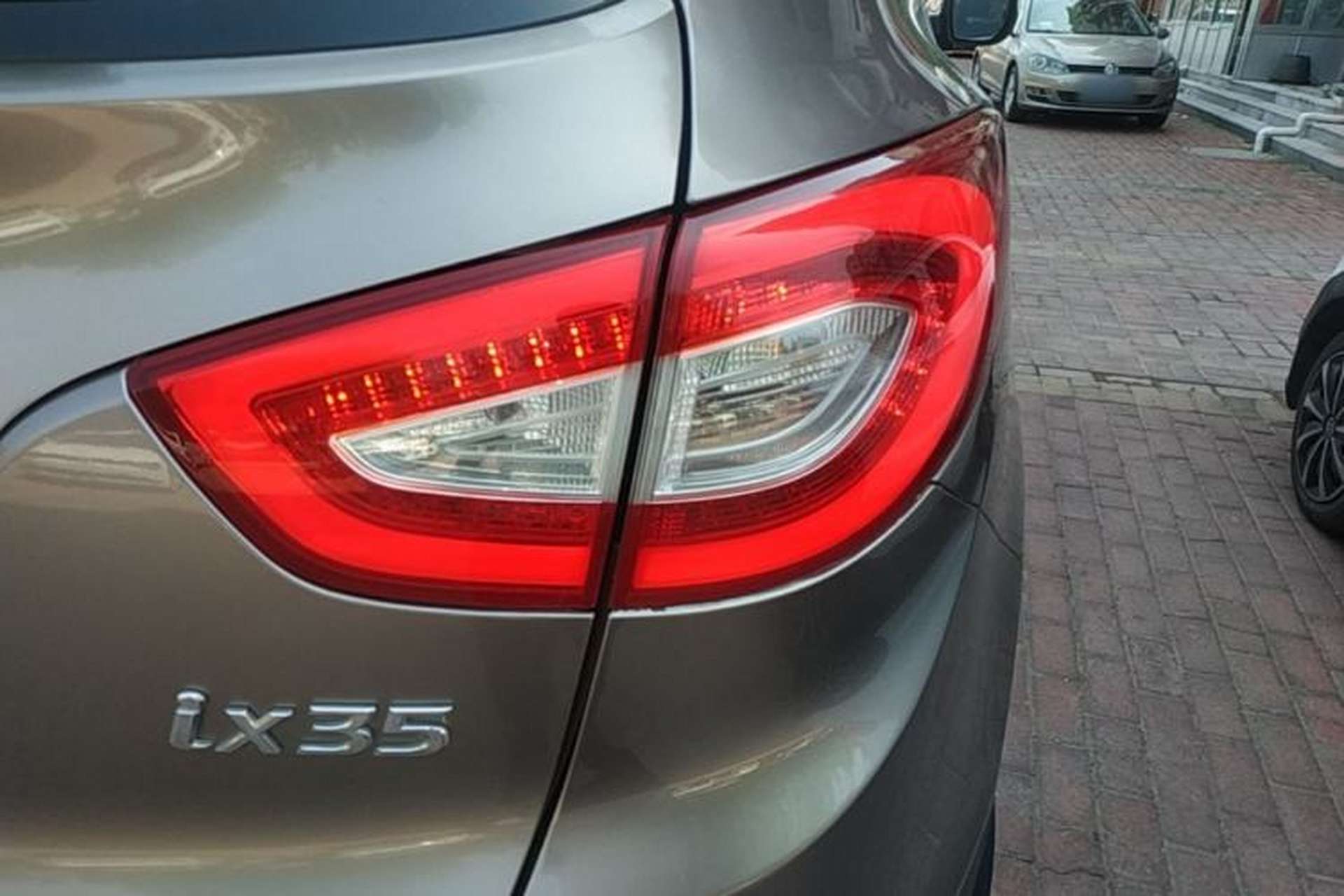 Used Hyundai ix35 2013 2.0L Automatic Two-Wheel Drive Smart GLS China IV Standard Right Rear Taillight