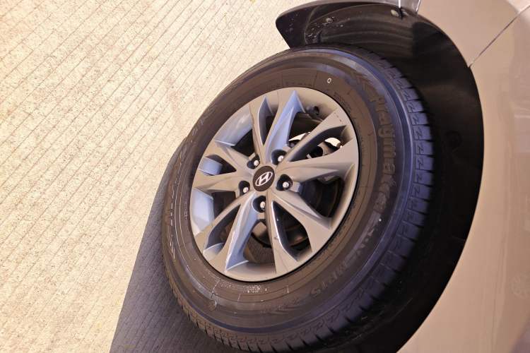 Used Hyundai ix35 2013 2.0L Automatic 2WD Comfort GL China IV Standard Right Rear Wheel Hub