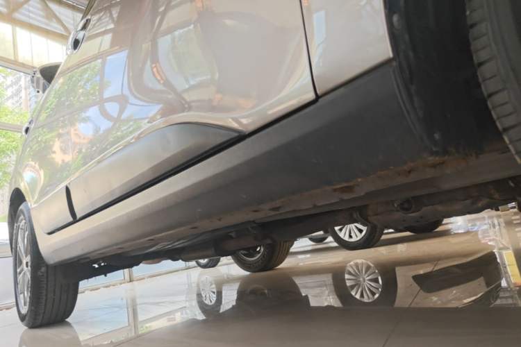 Used Hyundai ix35 2013 2.0L Automatic Two-Wheel Drive Smart GLS China IV Standard Right Side Sill