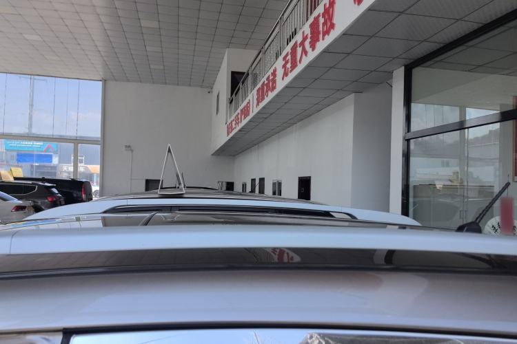 Used Hyundai ix35 2013 2.0L Automatic Two-Wheel Drive Smart GLS China IV Standard Roof