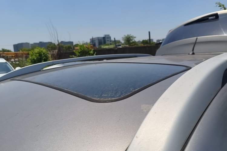 Used Hyundai ix35 2013 2.0L Automatic Two-Wheel Drive Smart GLS China IV Standard Roof