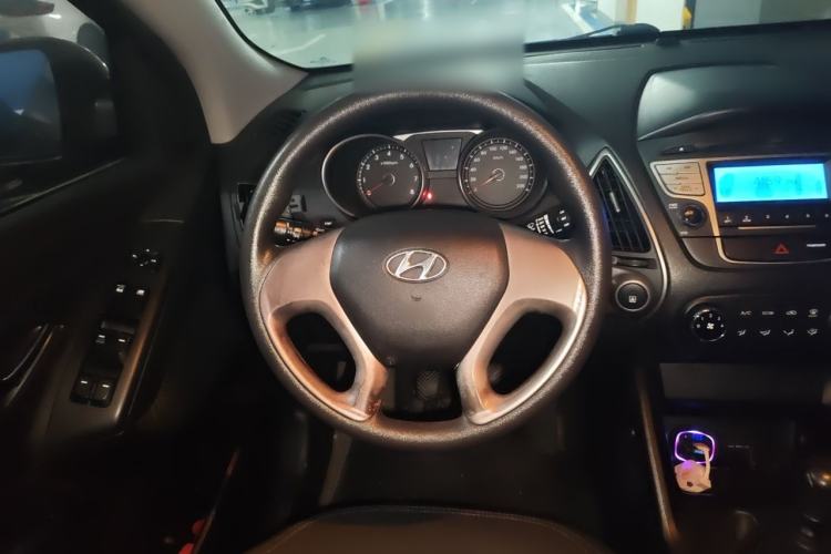 Used Hyundai ix35 2013 2.0L Manual 2WD Comfort GL China IV Standard Steering Wheel