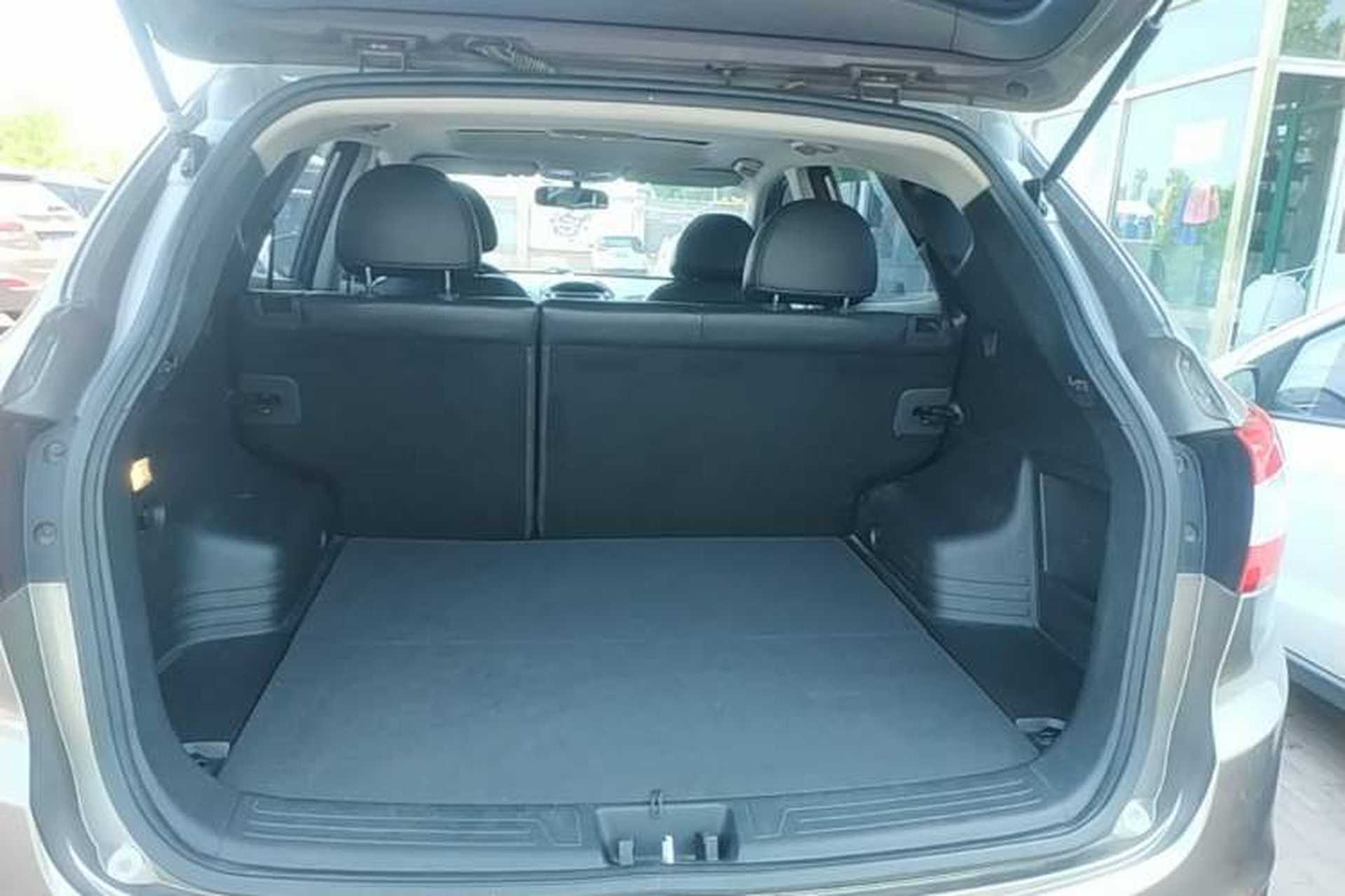 Used Hyundai ix35 2013 2.0L Automatic Two-Wheel Drive Smart GLS China IV Standard Trunk