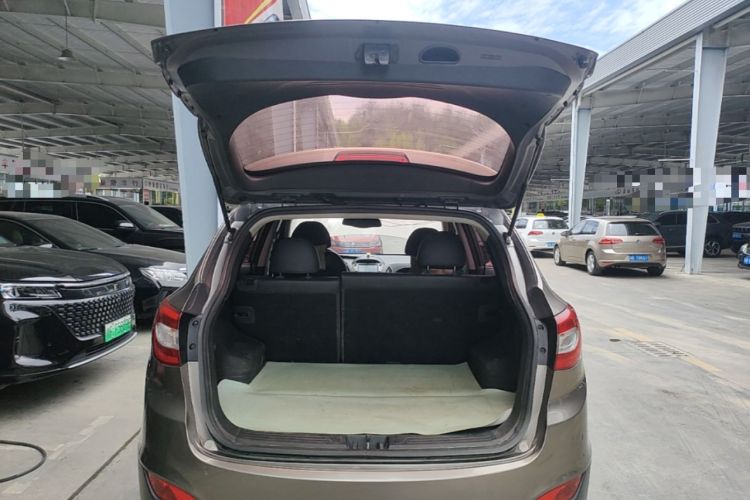 Used Hyundai ix35 2013 2.0L Automatic 2WD Comfort GL China IV Standard Trunk